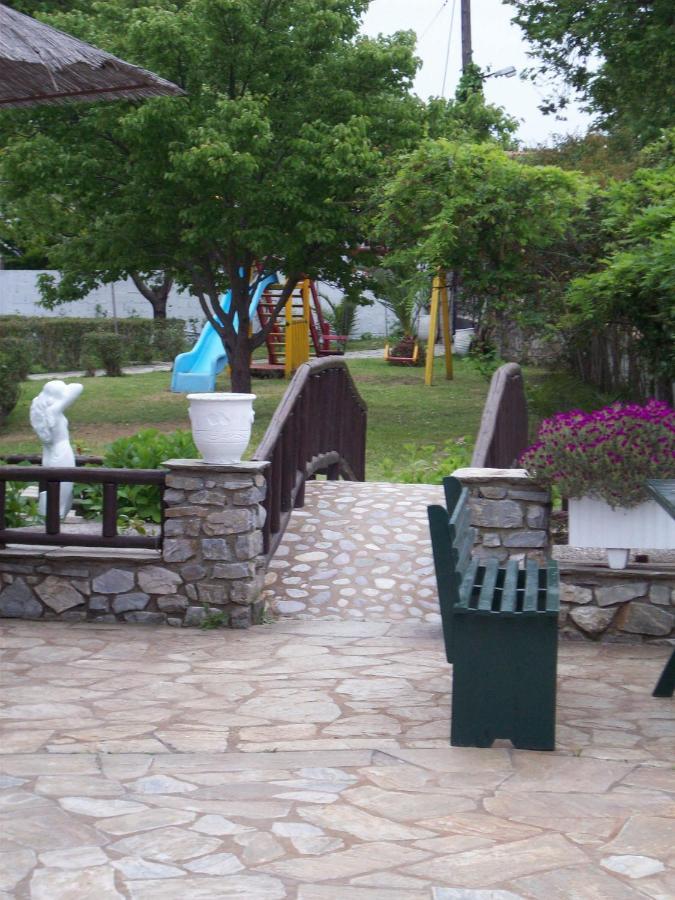 Elizabeth Studios Platanias  Exterior photo