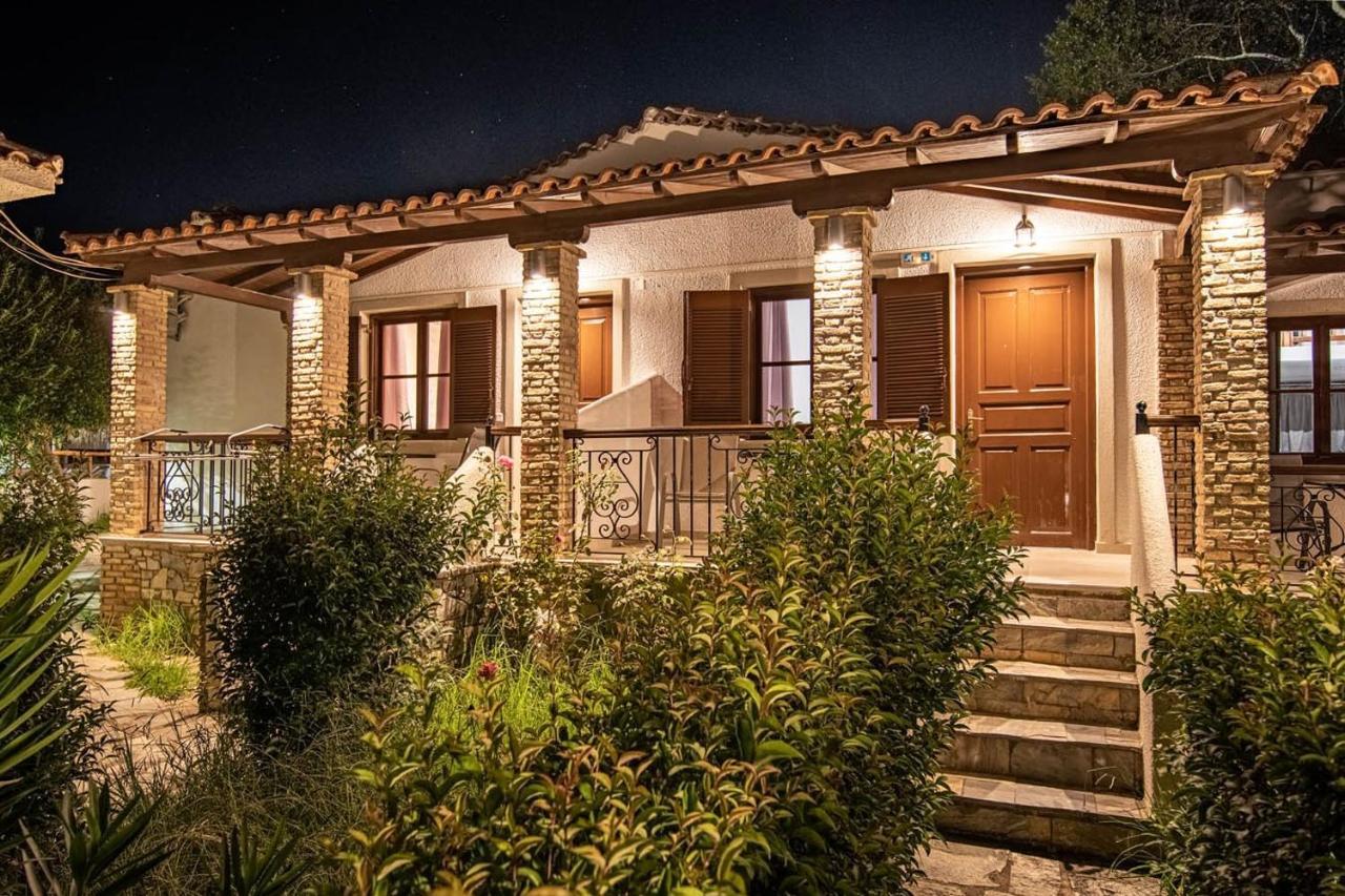 Elizabeth Studios Platanias  Exterior photo